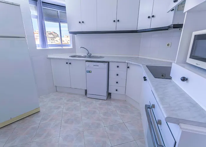 Canovas - Estudio Playa Nerja